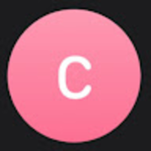 Meet your Posher, Camila - Picture 1 of 1